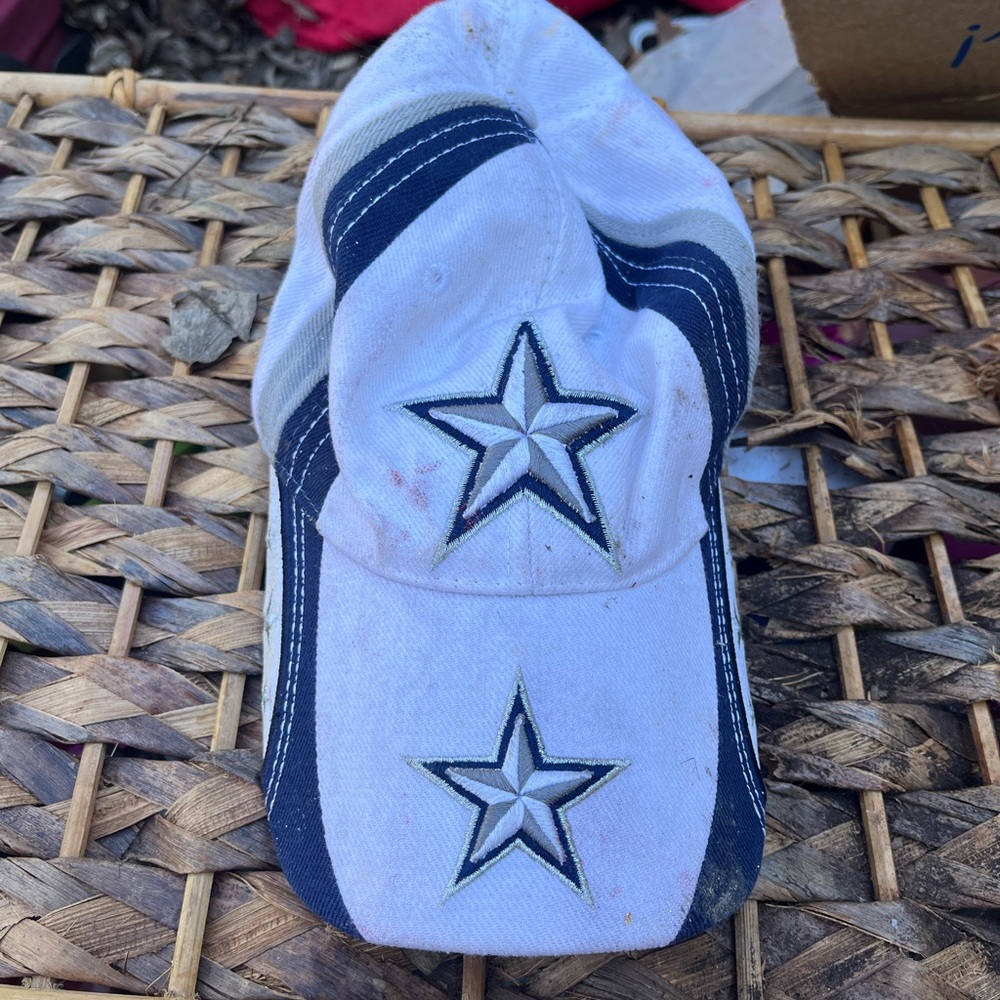 Star Embroidered White and Black Women's Hat